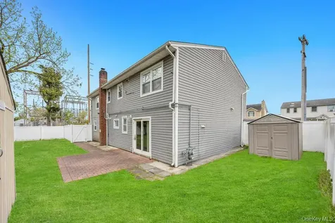 226 Princess Street Hicksville NY 11801