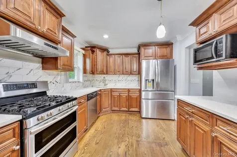 226 Princess Street Hicksville NY 11801