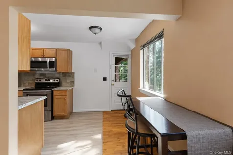8 North James Street Peekskill NY 10566