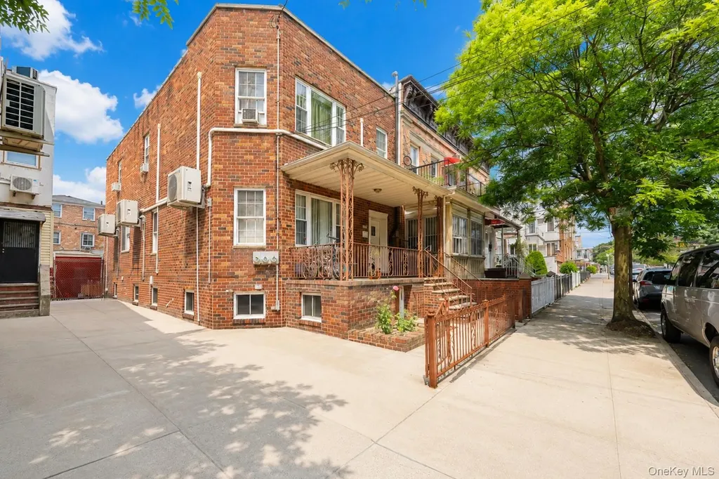1428 70th Street Brooklyn NY 11228