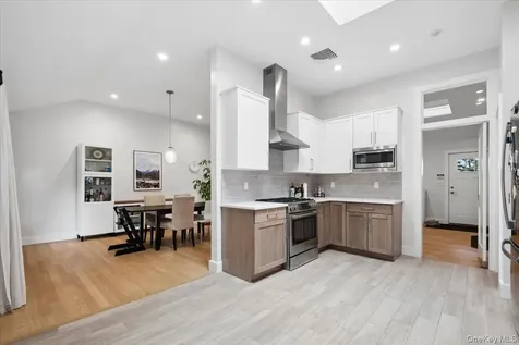 54 Park Circle White Plains NY 10603