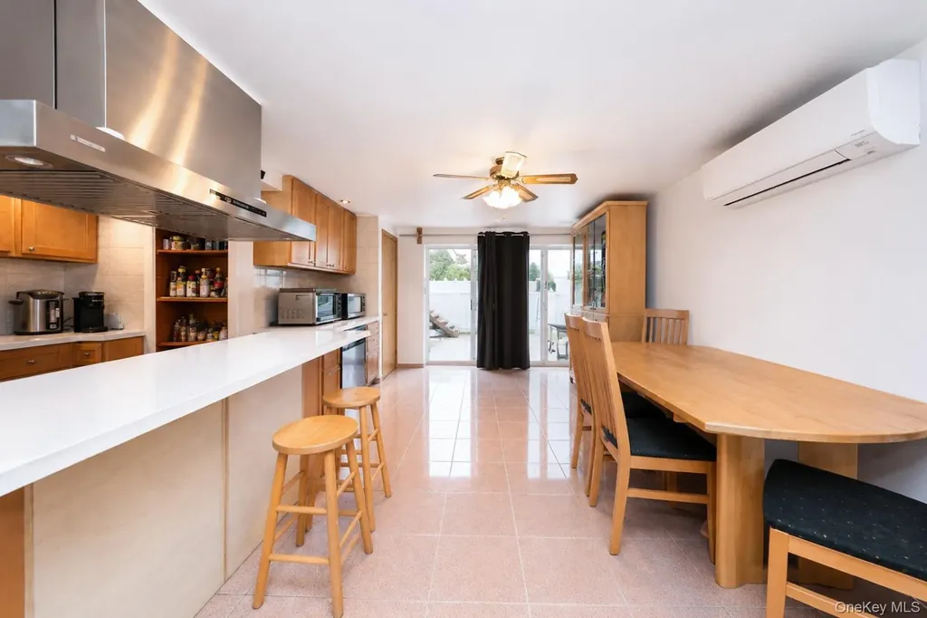 1432 70th Street Brooklyn NY 11228