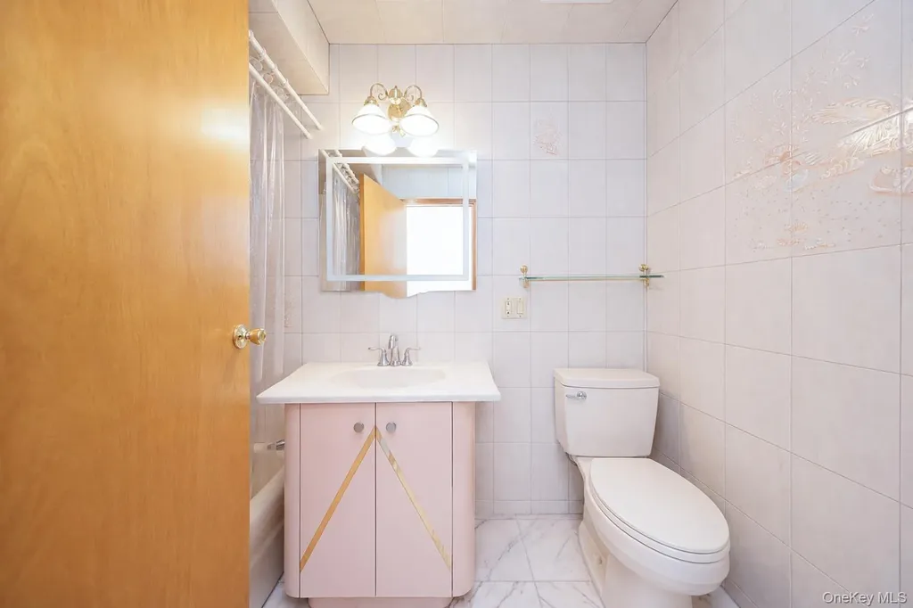 1432 70th Street Brooklyn NY 11228
