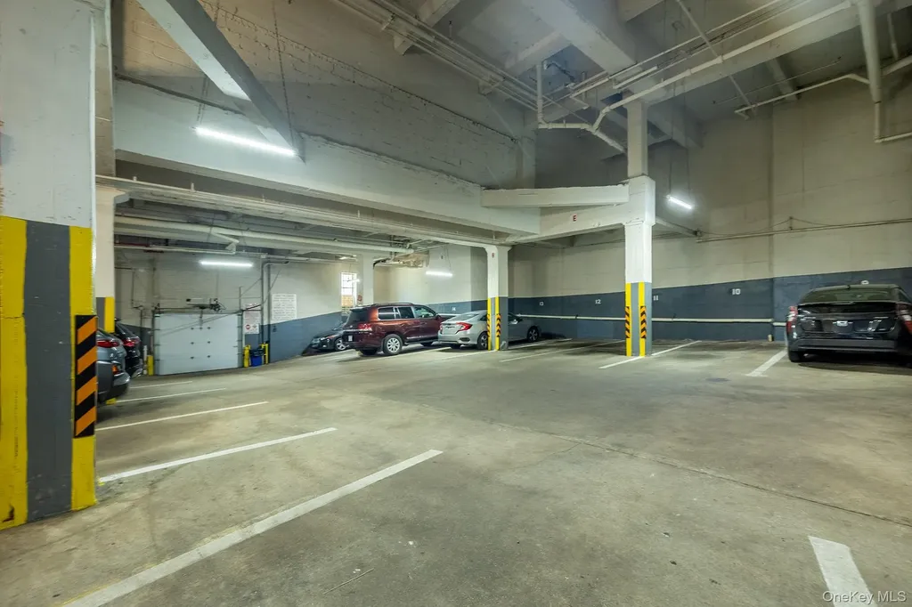 2465 Palisade Avenue Bronx NY 10463