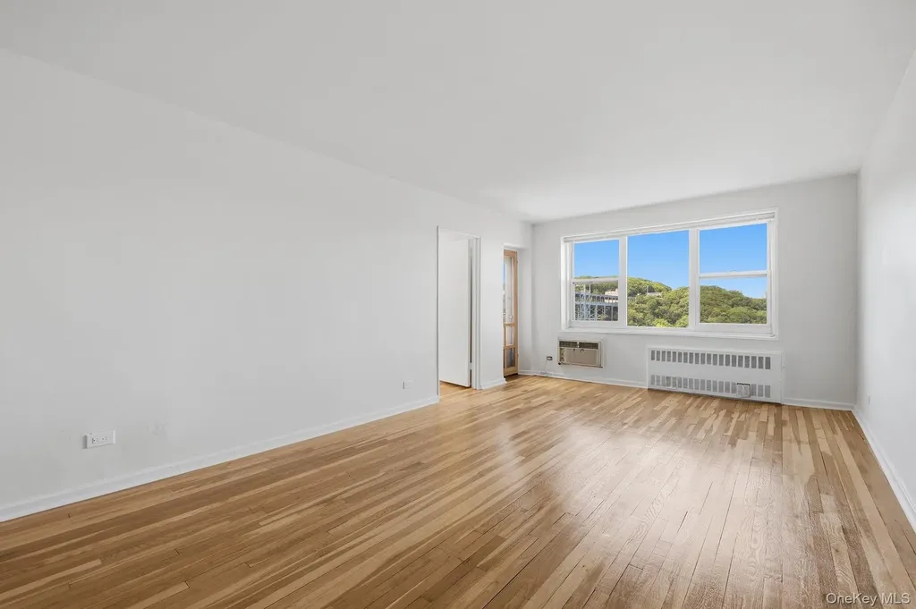 2465 Palisade Avenue Bronx NY 10463