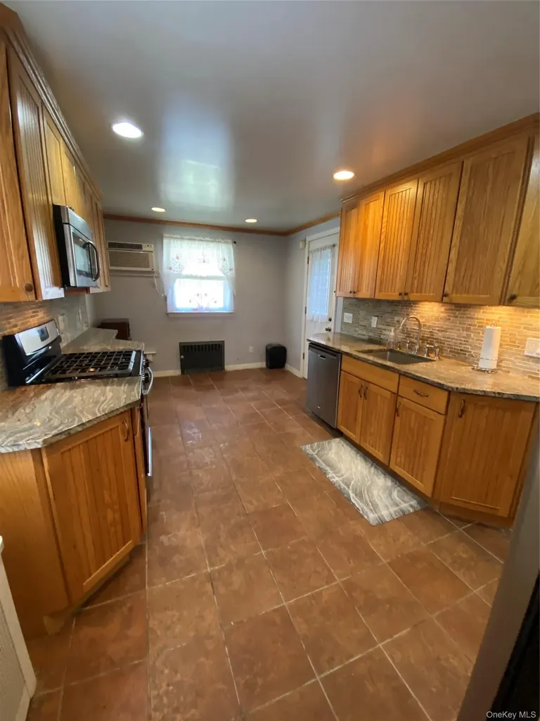 35 Nassau Boulevard West Hempstead NY 11552