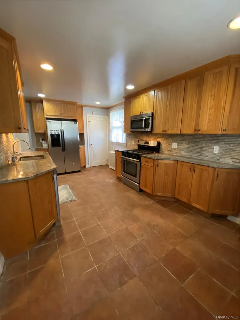 35 Nassau Boulevard West Hempstead NY 11552
