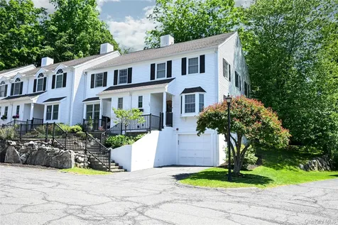 169 Jay Court Cross River NY 10518