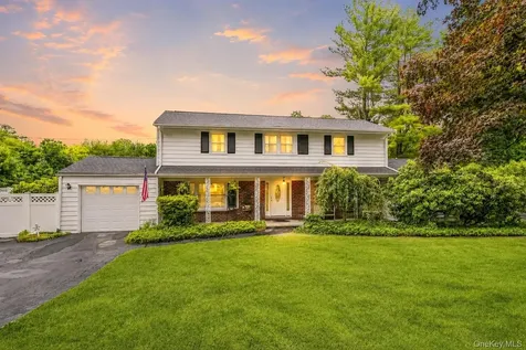 2590 Darnley Place Yorktown Heights NY 10598