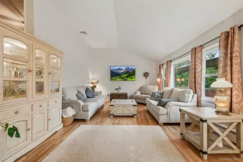 2590 Darnley Place Yorktown Heights NY 10598