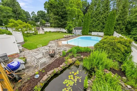 2590 Darnley Place Yorktown Heights NY 10598