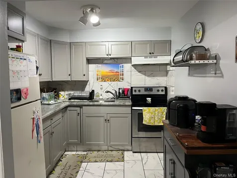 32 Madison Avenue Westbury NY 11590