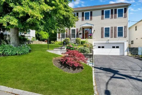 68 Bolton Avenue White Plains NY 10605