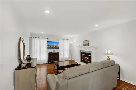 68 Bolton Avenue White Plains NY 10605