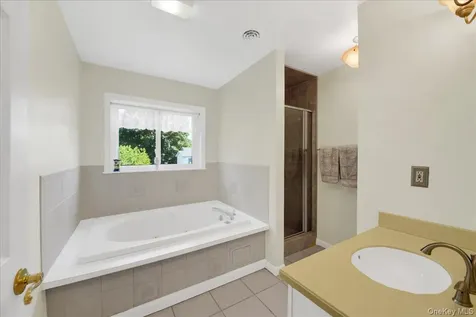 68 Bolton Avenue White Plains NY 10605