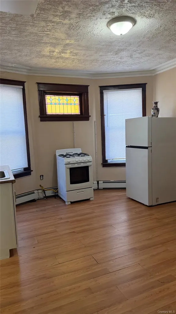 417 Baker Street Poughkeepsie NY 12603