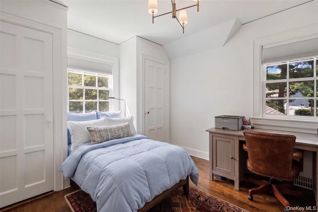 224 Mamaroneck Road Scarsdale NY 10583