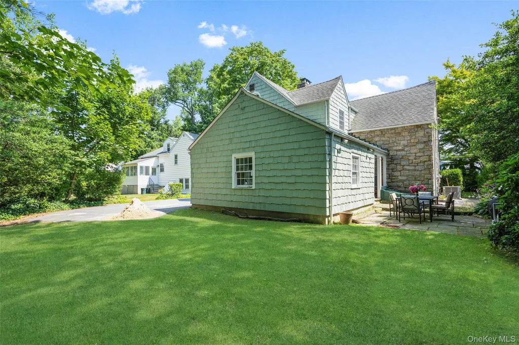 224 Mamaroneck Road Scarsdale NY 10583