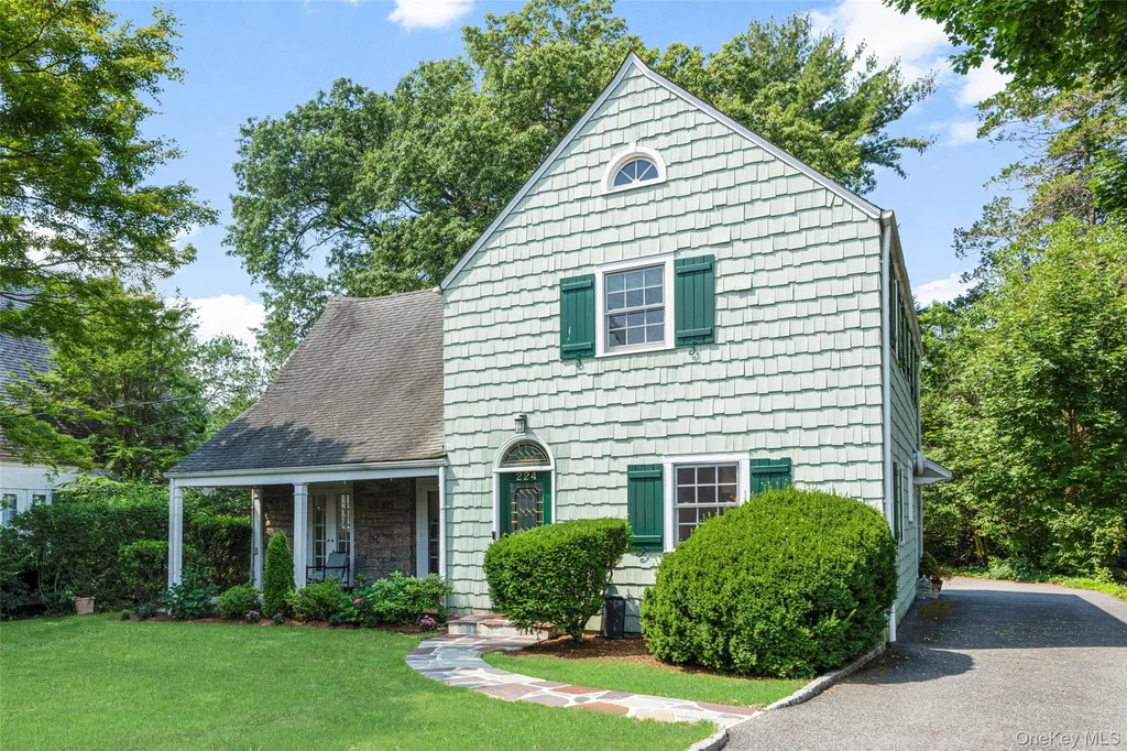 224 Mamaroneck Road Scarsdale NY 10583