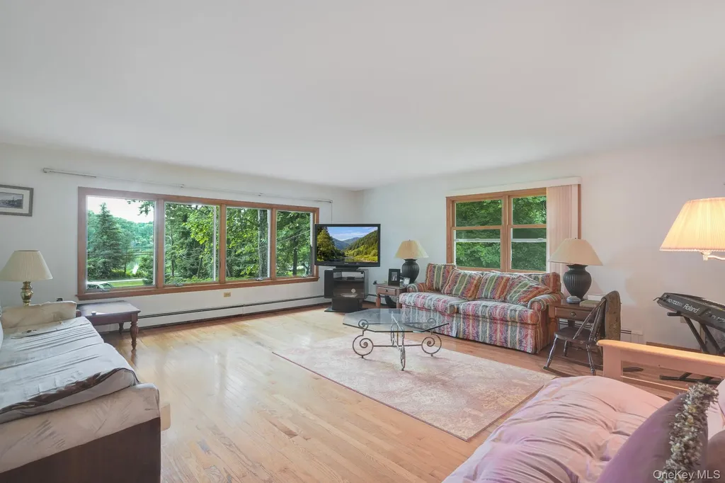 142 Westchester Avenue Buchanan NY 10511