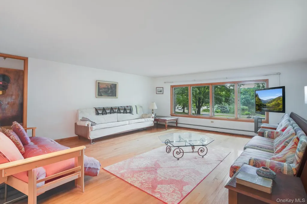 142 Westchester Avenue Buchanan NY 10511