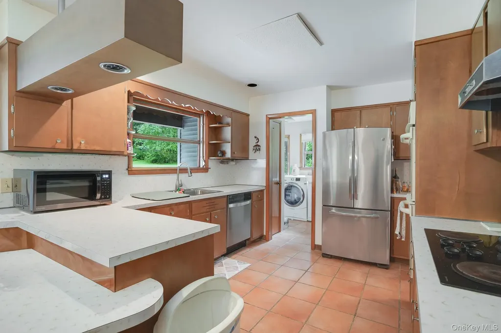 142 Westchester Avenue Buchanan NY 10511