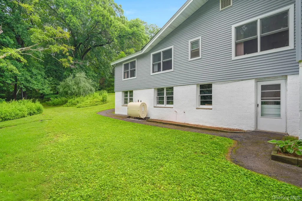 142 Westchester Avenue Buchanan NY 10511