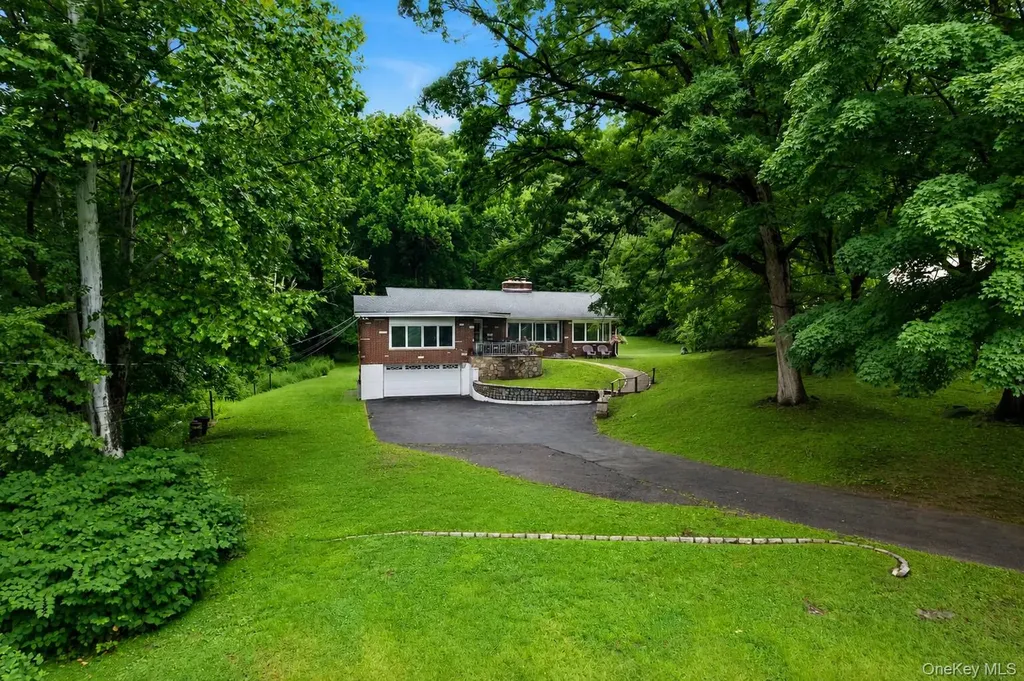 142 Westchester Avenue Buchanan NY 10511