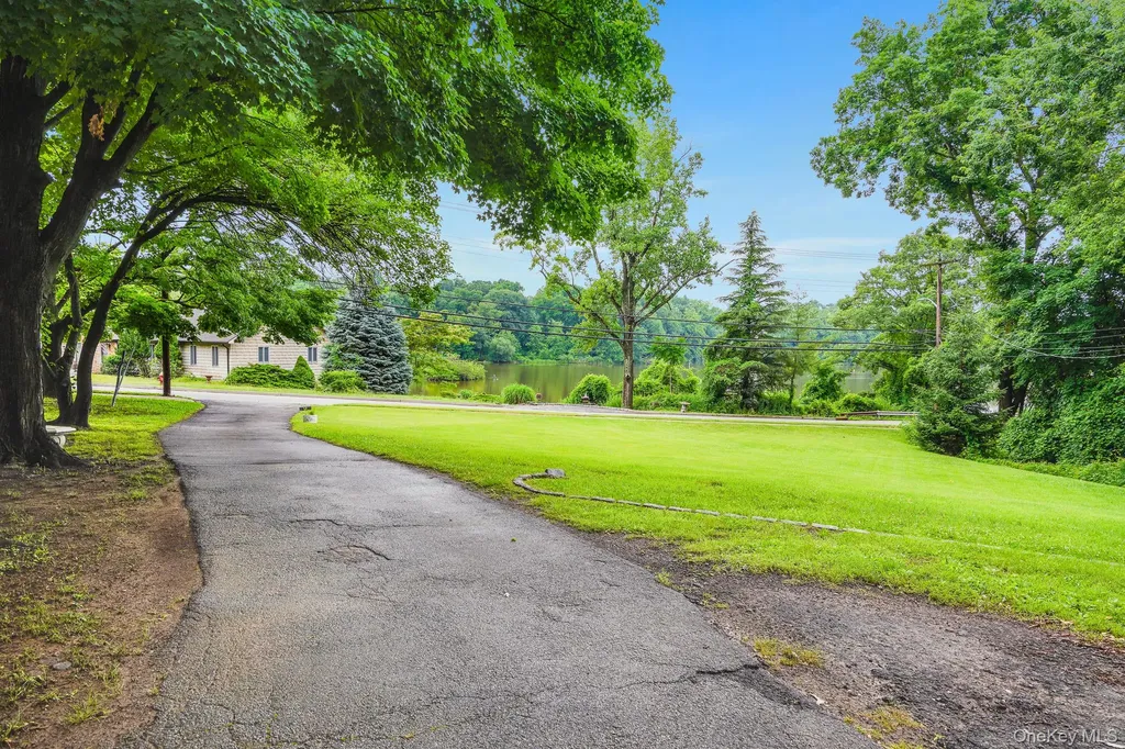 142 Westchester Avenue Buchanan NY 10511