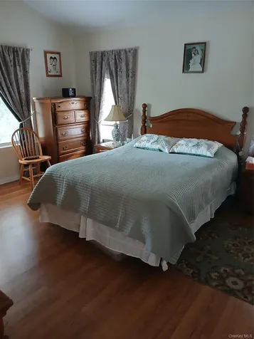 5127 Village Circle E Manorville NY 11949