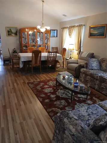 5127 Village Circle E Manorville NY 11949