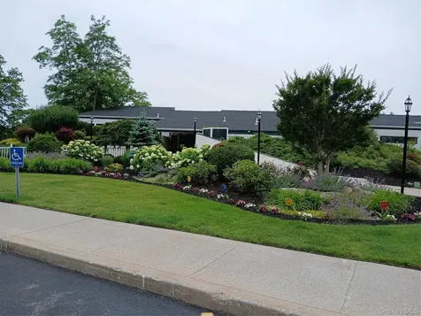 5127 Village Circle E Manorville NY 11949