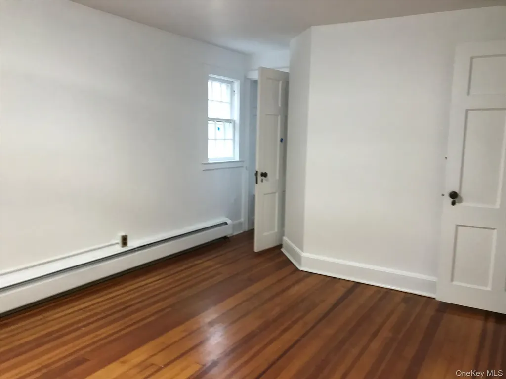 23 Lloyd Harbor Road Lloyd Harbor NY 11743