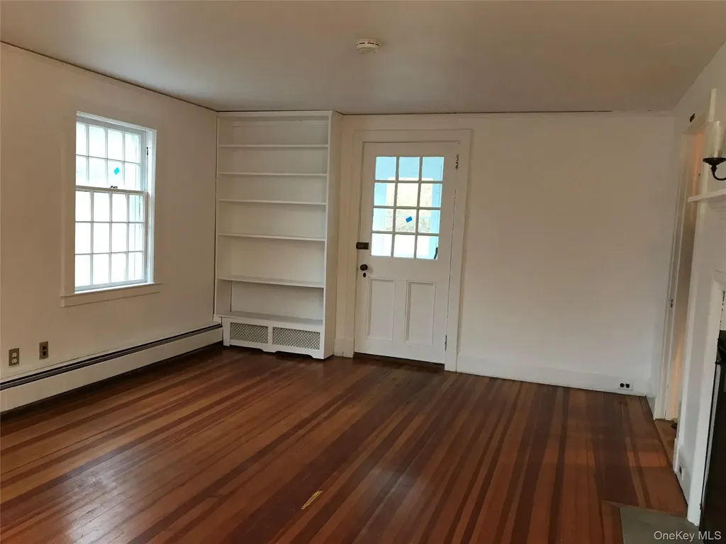 23 Lloyd Harbor Road Lloyd Harbor NY 11743