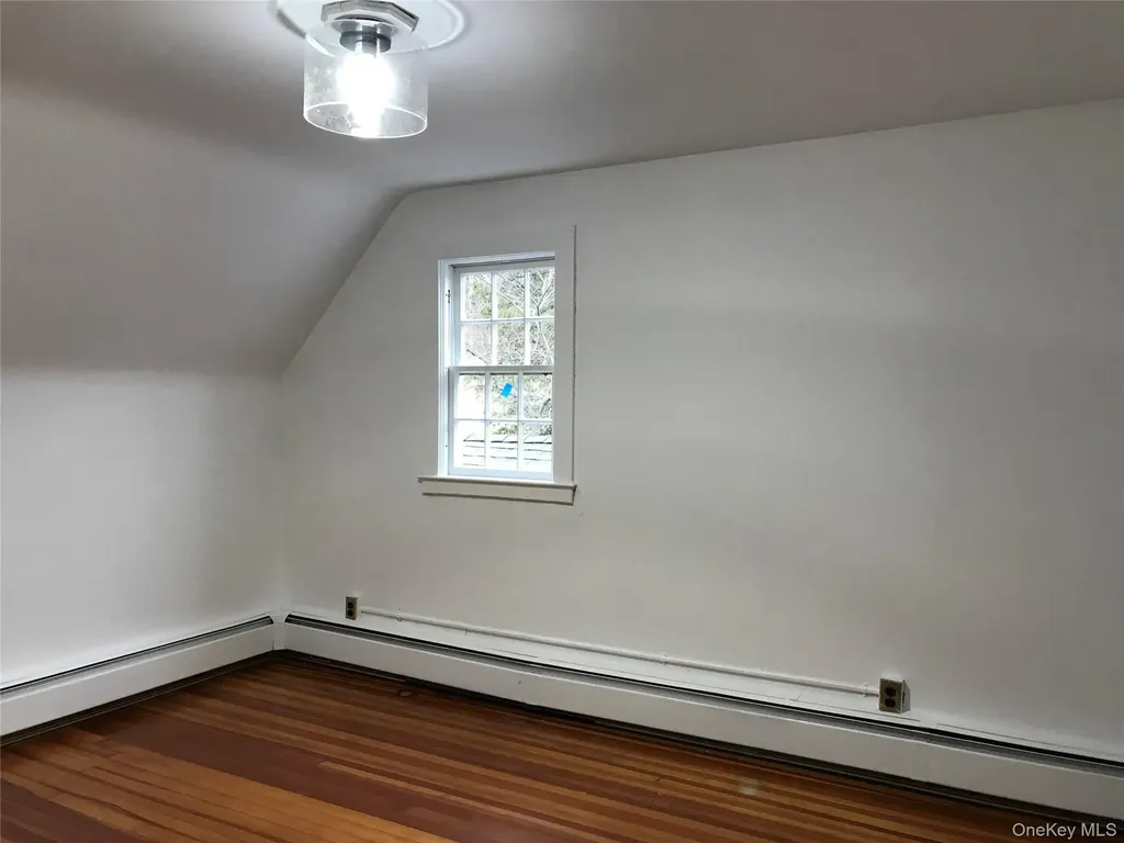 23 Lloyd Harbor Road Lloyd Harbor NY 11743