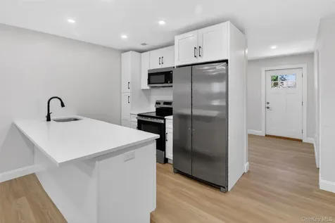 15 Hooker Street Kingston NY 12401