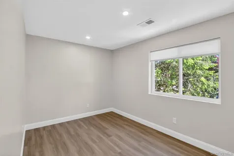 15 Hooker Street Kingston NY 12401