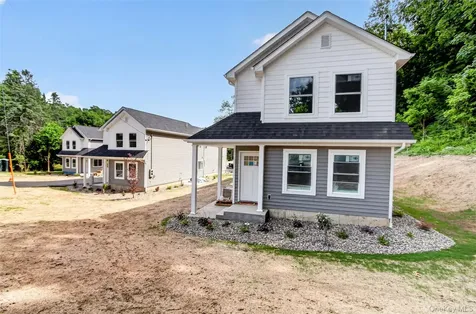 15 Hooker Street Kingston NY 12401