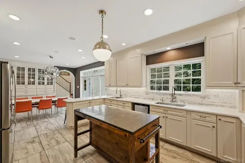 281 Phillips Hill Road New City NY 10956