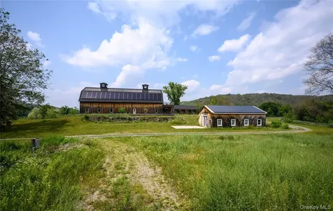 70-98 Ryan Road Pine Plains NY 12567