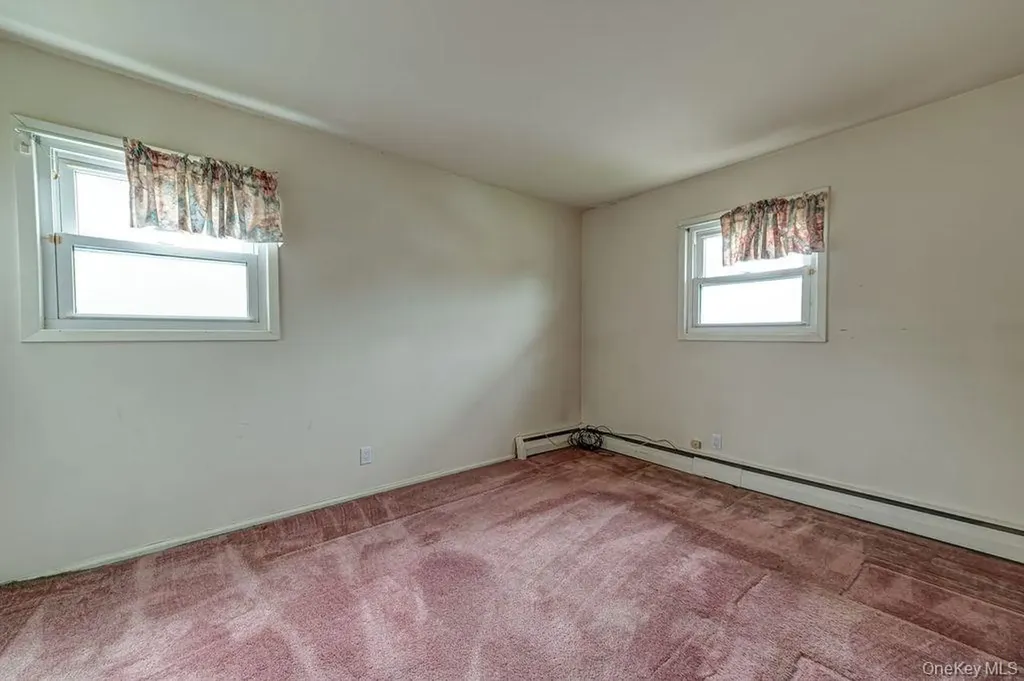 1387 Liberty Avenue North Bellmore NY 11710