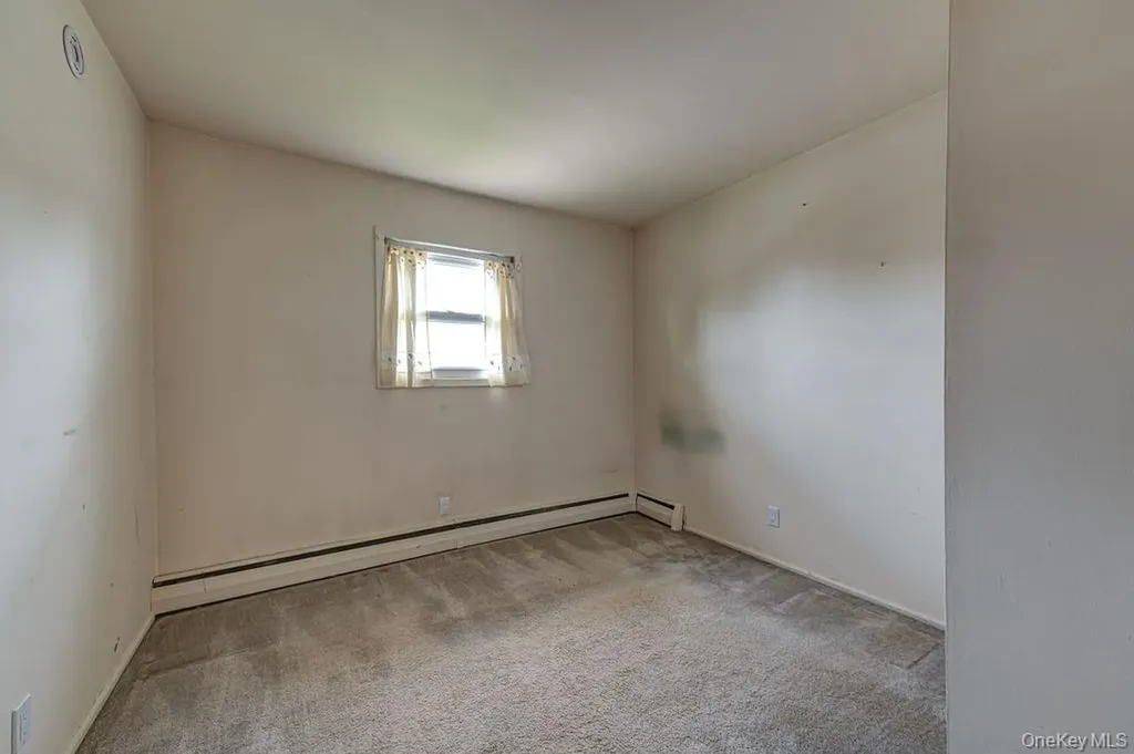 1387 Liberty Avenue North Bellmore NY 11710