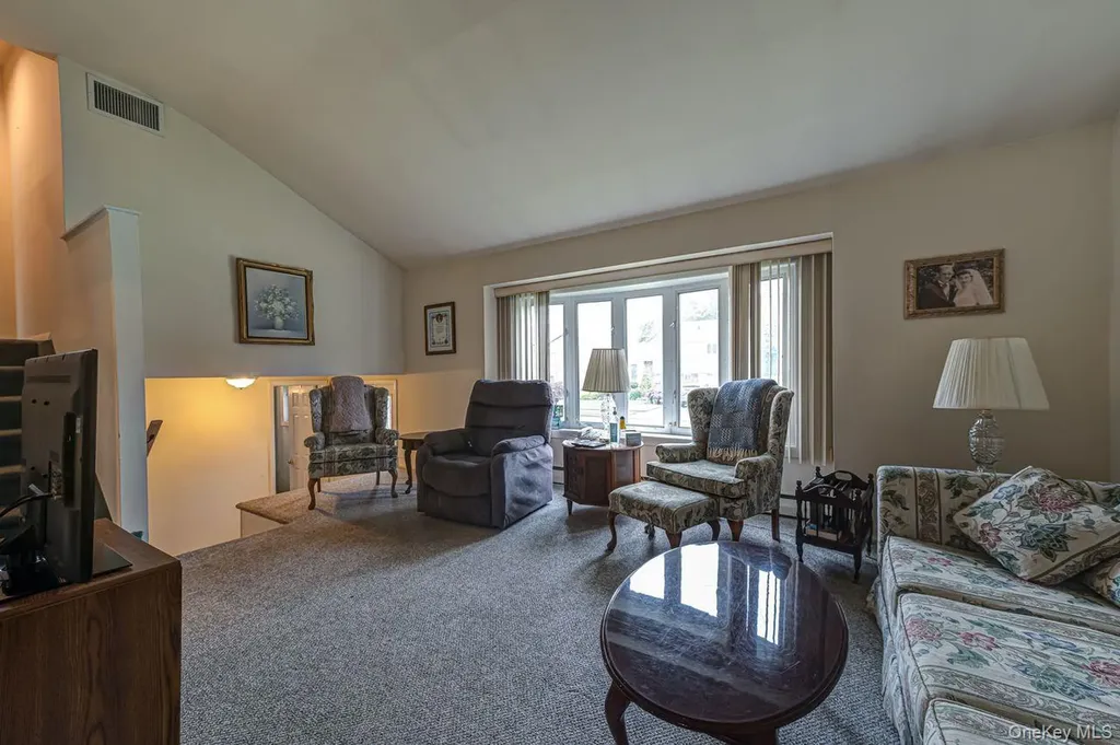 1387 Liberty Avenue North Bellmore NY 11710
