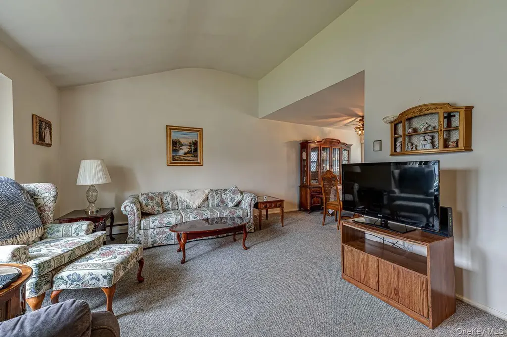 1387 Liberty Avenue North Bellmore NY 11710