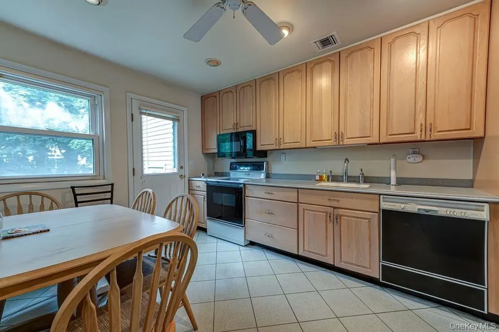 1387 Liberty Avenue North Bellmore NY 11710