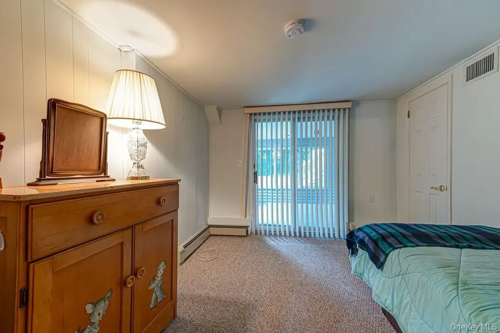 1387 Liberty Avenue North Bellmore NY 11710