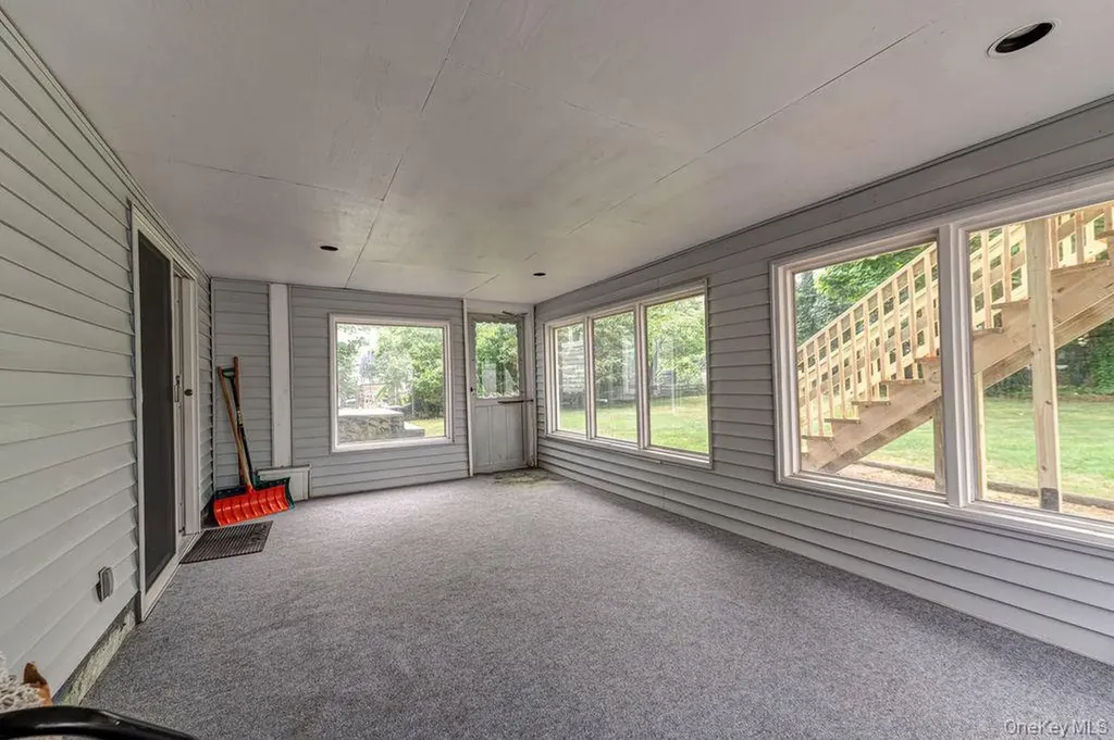 1387 Liberty Avenue North Bellmore NY 11710