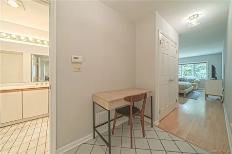 16 Hudson Point Lane Ossining NY 10562