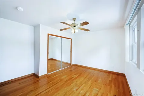 79 Constellation Road Levittown NY 11756