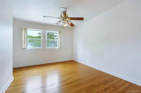 79 Constellation Road Levittown NY 11756